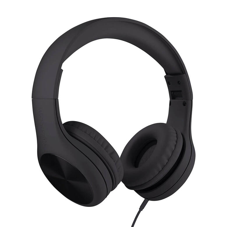 Isolated Bass Headphone Black