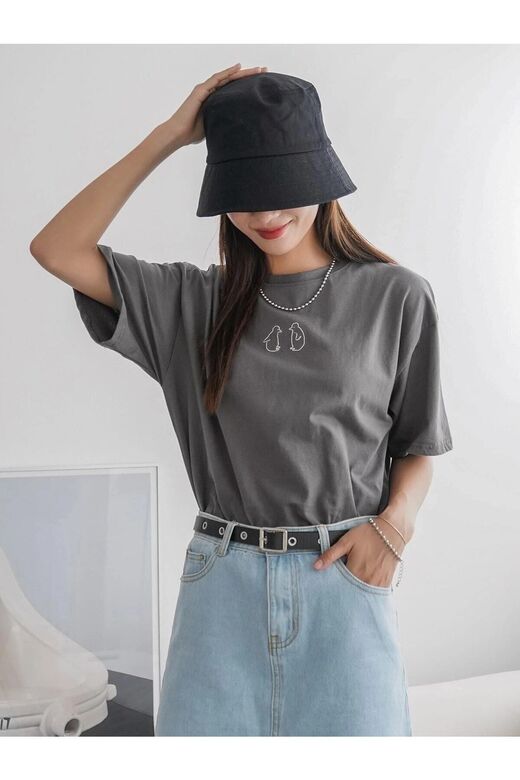 Kadın Füme Penguen Baskılı Oversize T-shirt