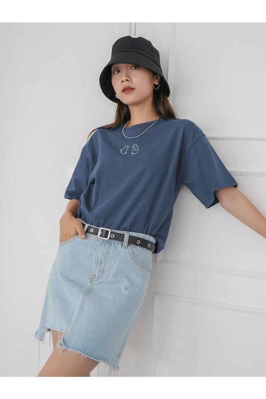 Kadın Indigo Mavi Penguen Baskılı Oversize T-shirt
