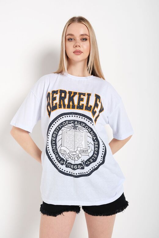 Kadın Beyaz Oversize Berkeley Baskılı T-shirt