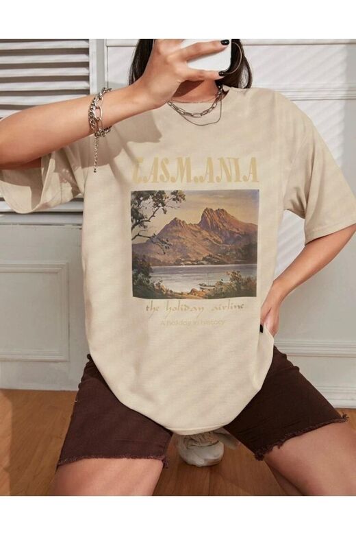 Kadın Bej Tasmania Baskılı Oversize T-shirt
