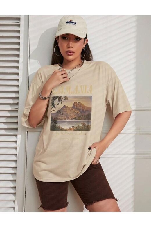 Kadın Bej Tasmania Baskılı Oversize T-shirt
