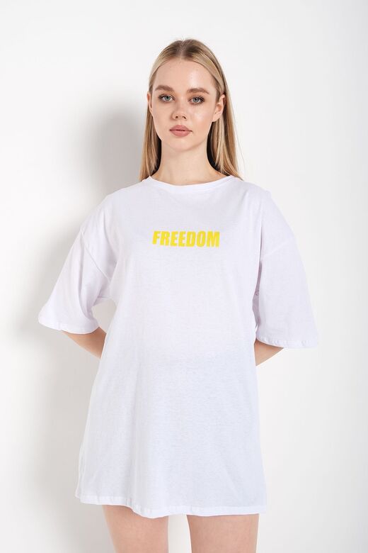 Kadın Beyaz Oversize Freedom Baskılı T-shirt