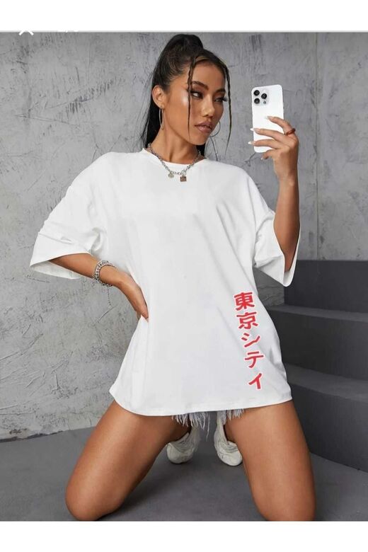 Minimal Kalp Baskılı Beyaz Oversize Tshirt
