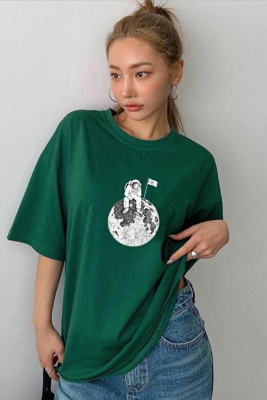 Unisex Astronot Baskılı T-shirt