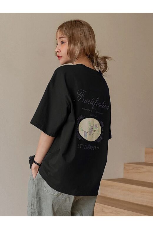 Kadın Siyah Fructification Baskılı Oversize T-shirt