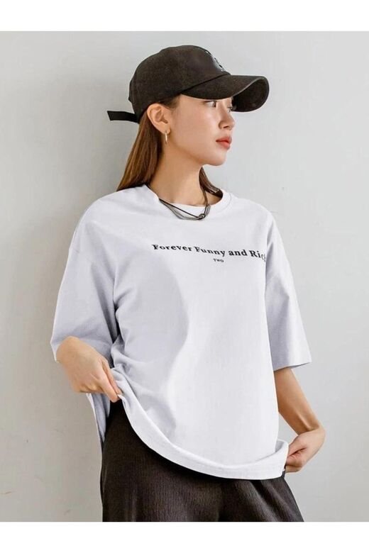 Kadın Beyaz Funny And Rich Baskılı Oversize T-Shirt