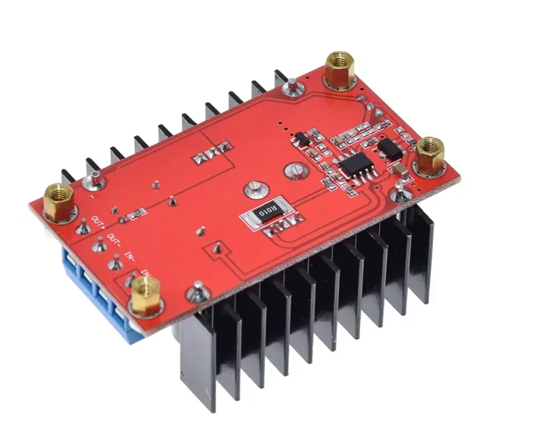 DC DC Çevirici 150W Voltaj Yükseltici Regülatör 10-32V 12-35V DC DC Çevirici 150W Voltaj Yükseltici Regülatör 10-32V 12-35V