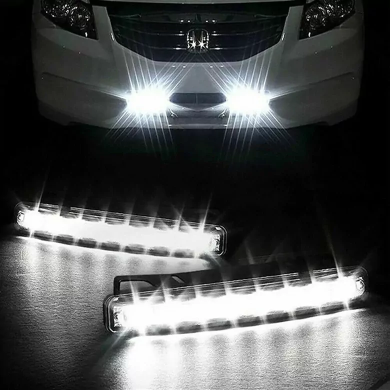 12V Güçlendirilmiş Gövde Su Geçirmez 18W Gündüz Ledi 8 LED Beyaz