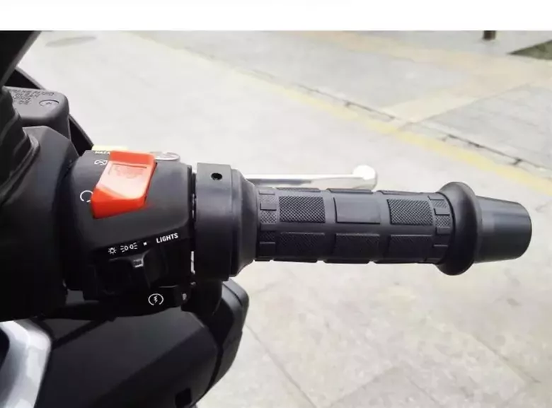 Universal Her Motora Uyumlu - Isıtmalı Elcik Motosiklet Bisiklet El Isıtıcı Universal Her Motora Uyumlu - Isıtmalı Elcik Motosiklet Bisiklet El Isıtıcı