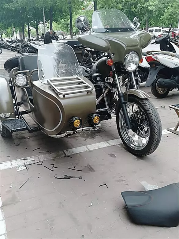 30w Yuvarlak Sarı Cam Tek Ledli Sis Farı Off Road Çalışma Tekne Lambası