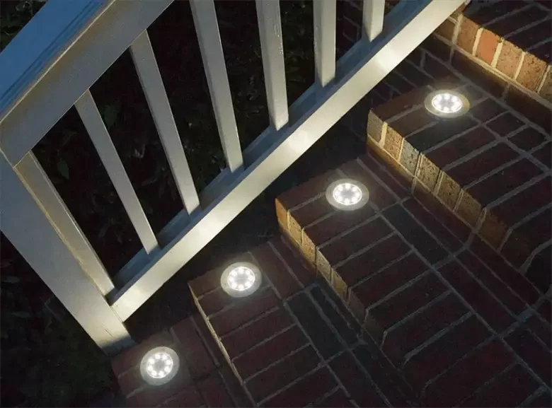 Tekli 8 Led'li Gömme Solar Güneş Enerjili Zemin Yol Bahçe Aydınlatma Spot Lambası Su Geçirmez