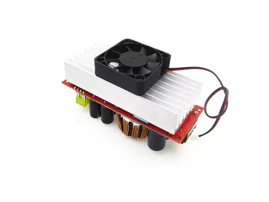 DC DC 12V-90V Voltaj Yükseltici 40A 1800W Kurulu Soğutmalı Fanlı DC DC 12V-90V Voltaj Yükseltici 40A 1800W Kurulu Soğutmalı Fanlı