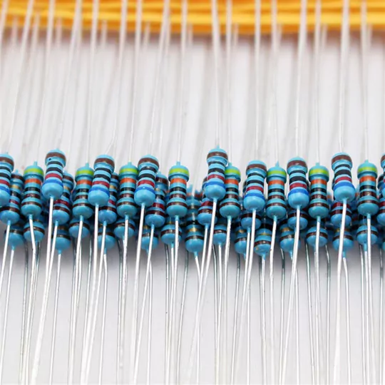 600 Parça Direnç Seti 0.25W 30 Çeşit 20'şer Adet Direnç Kiti