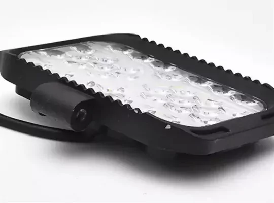 60w Vurgu Spot Lambası Dikdörtgen Kombo Off Road Tekne Çalışma Ledi 60w Vurgu Spot Lambası Dikdörtgen Kombo Off Road Tekne Çalışma Ledi