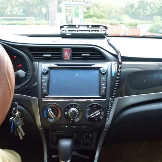 S6 12V Çakmaklık Girişli Cam İçi Vantuzlu Yanıp Sönen Ledi Mavi Kırmızı Beyaz 6 Ledli