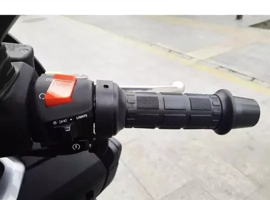 Universal Her Motora Uyumlu - Isıtmalı Elcik Motosiklet Bisiklet El Isıtıcı