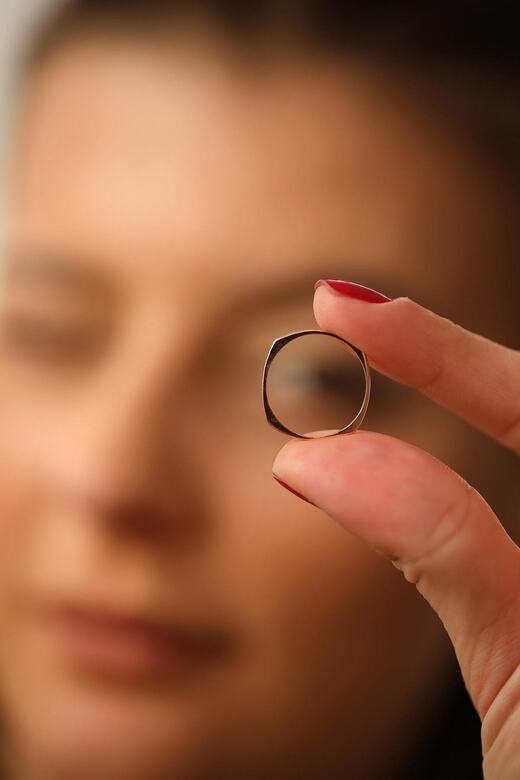 İzla Design Kadın Çubuk Model Rose Kaplama Gümüş Minimal Yüzük