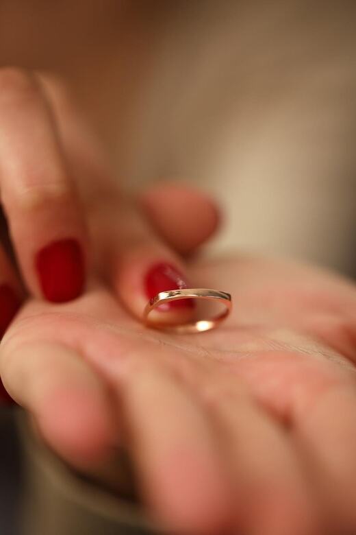 İzla Design Kadın Çubuk Model Rose Kaplama Gümüş Minimal Yüzük