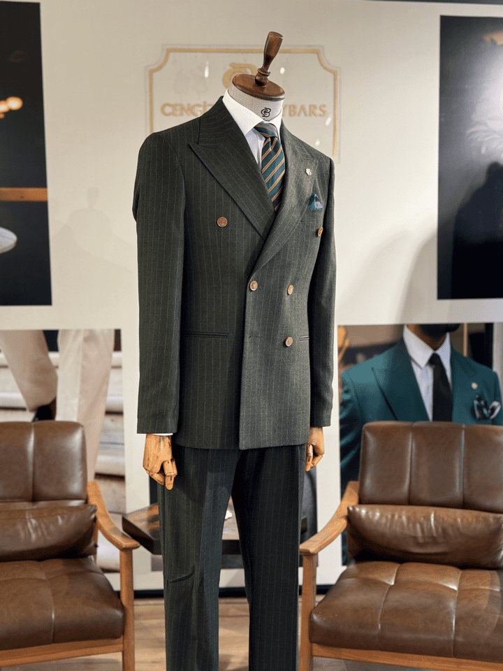 ŞARDONLU KRUVAZE TAKIM ELBİSE