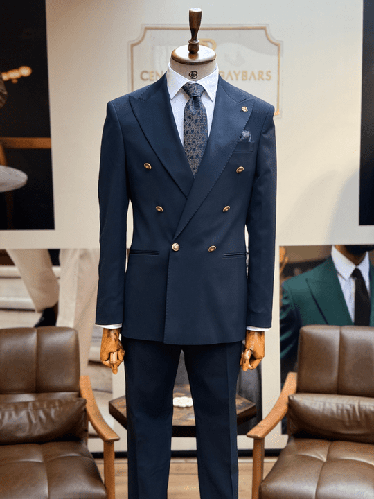 SİVRİ YAKA KRUVAZE TAKIM ELBİSE