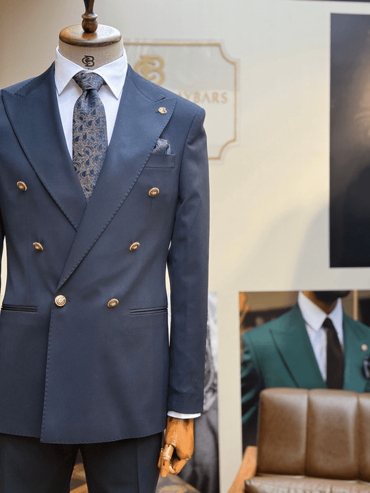 SİVRİ YAKA KRUVAZE TAKIM ELBİSE