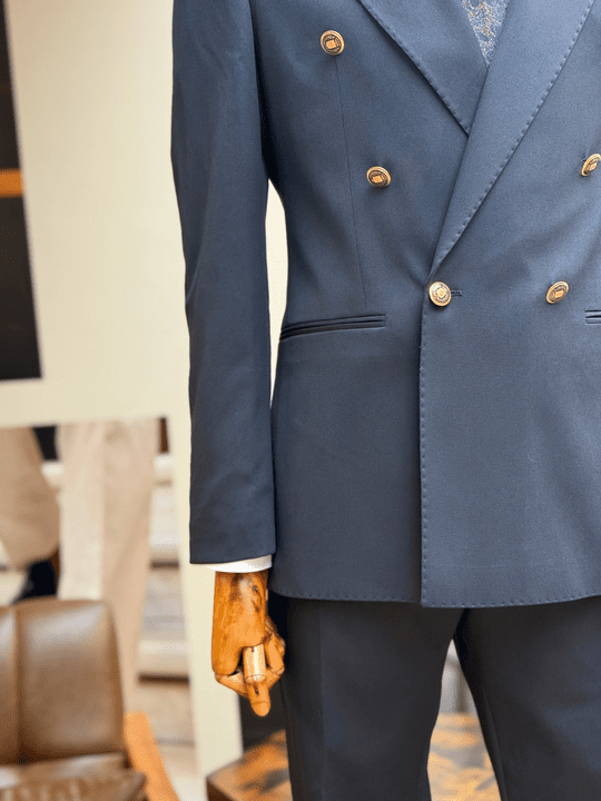 SİVRİ YAKA KRUVAZE TAKIM ELBİSE