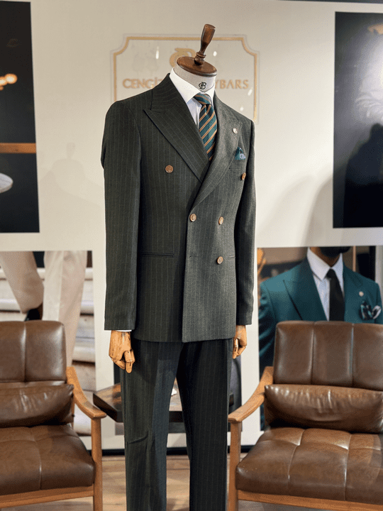 ŞARDONLU KRUVAZE TAKIM ELBİSE