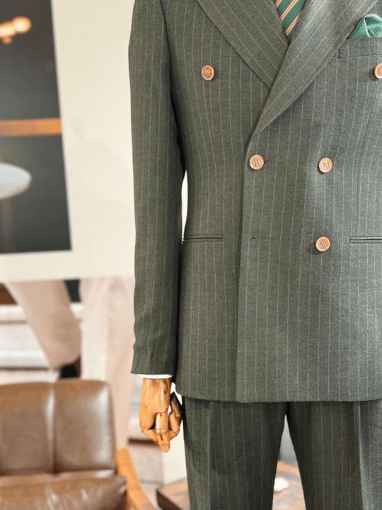 ŞARDONLU KRUVAZE TAKIM ELBİSE