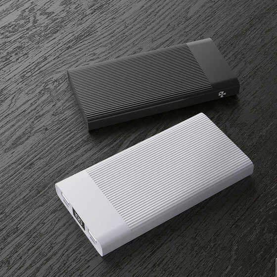 Xipin PX301 10000 mAh Powerbank Dijital Göstergeli 2.1A Taşınabilir Şarj Cihazı