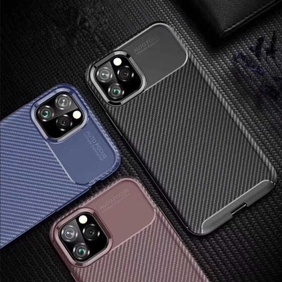 iPhone 11 Pro Max Kılıf Elde Kaymayan Kamera Korumalı Silikon