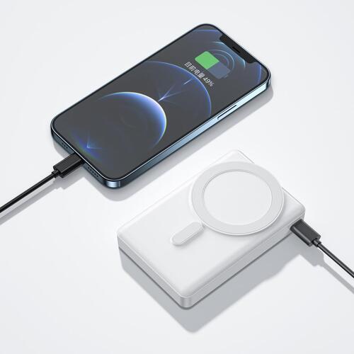 Wiwu JC-20 Hızlı Şarj Özellikli Standlı Magsafe Wireless Transparan Powerbank 15W 10000mAh