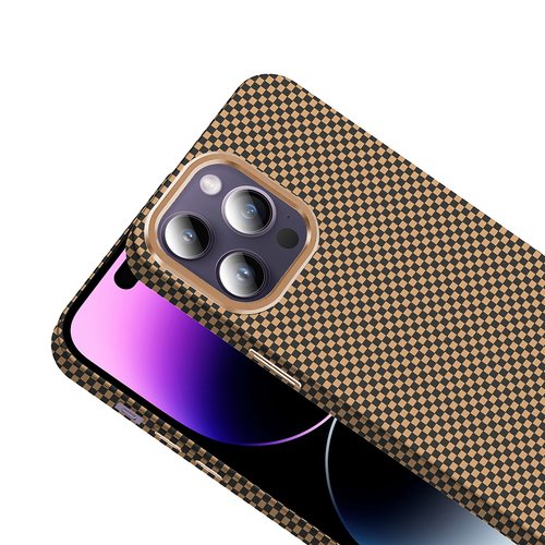 iPhone 14 Pro Max Kılıf Magsafe Şarj Özellikli Karbon Fiber Görünümlü Gros Kapak