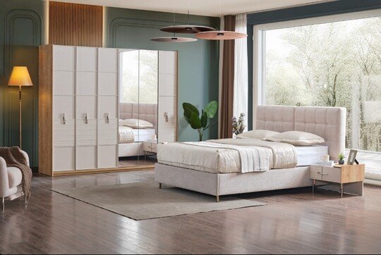 Elif Lugano Yatak Odası