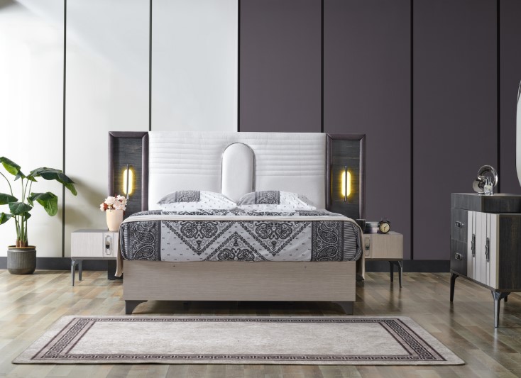 Elif Nero Yatak Odası