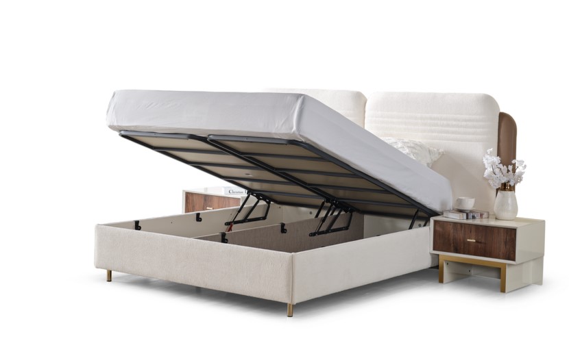 Elif Sidney Yatak Odası