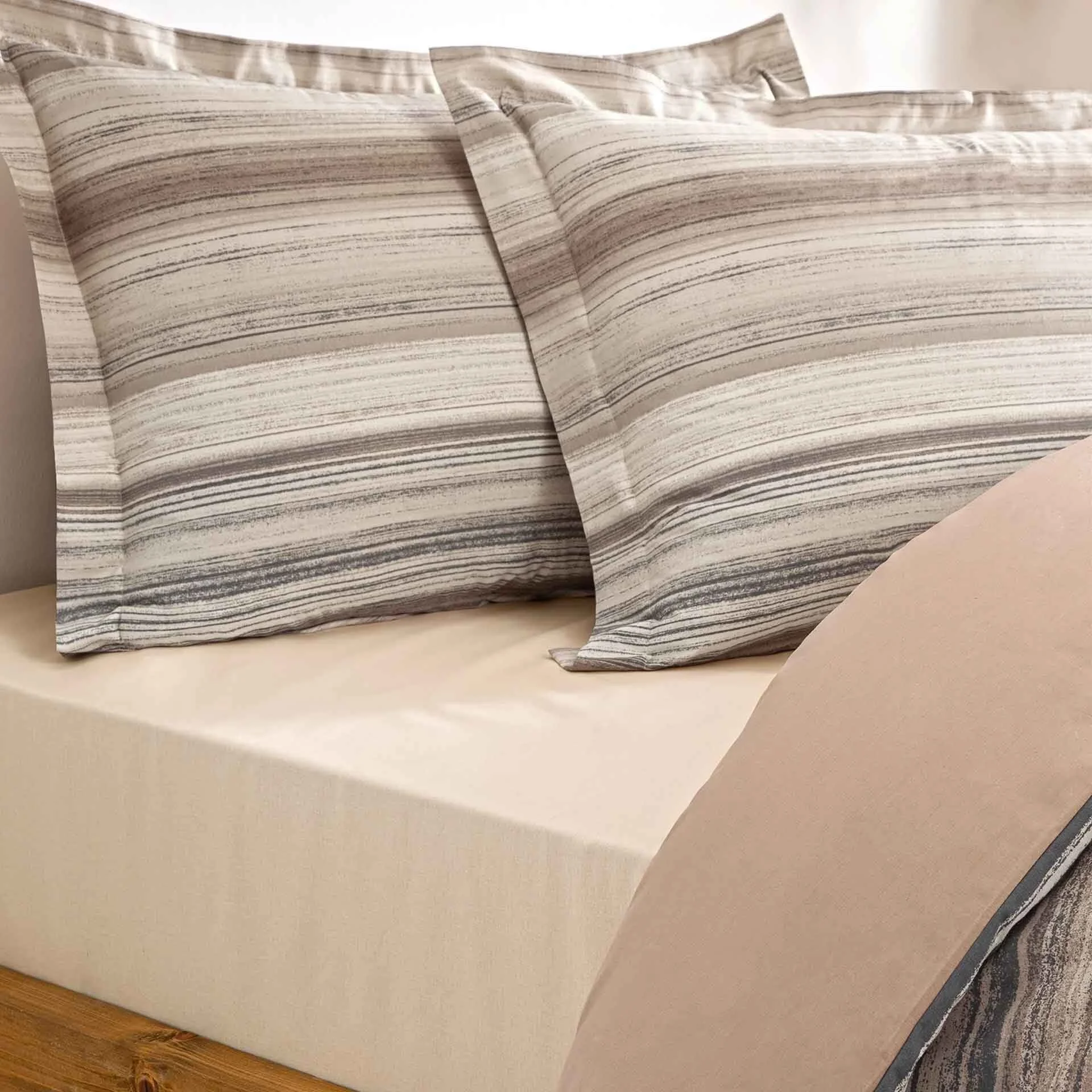 ÖZDİLEK NEV.TK RF TK BEJ SANDFARBEN