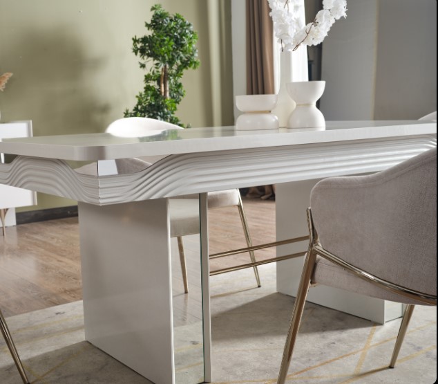 Elif Esperanza Yemek Odası