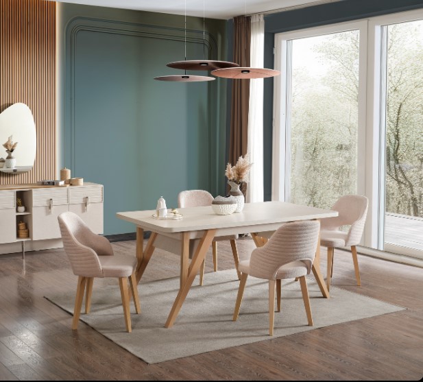 Elif Lugano Yemek Odası