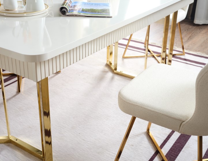 Elif Marsel Yemek Odası