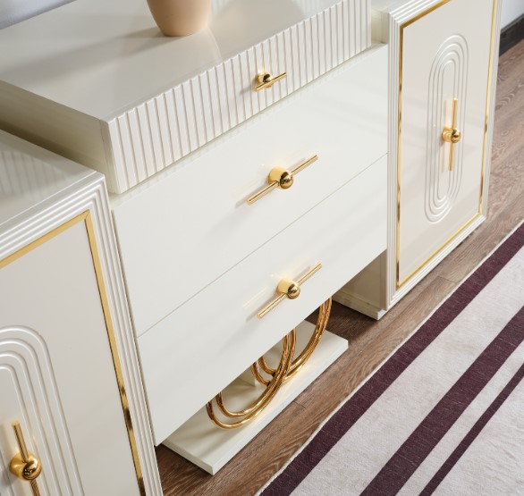 Elif Marsel Yemek Odası