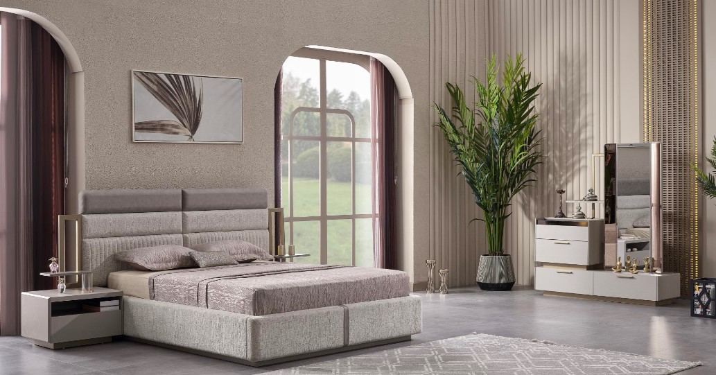 Maximo Napoli Yatak Odası