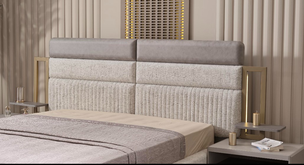 Maximo Napoli Yatak Odası