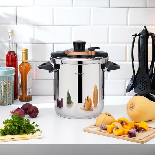 SCHAFER OPTİMA DÜDÜKLÜ TENCERE 11 LT SİYAH BAKIR