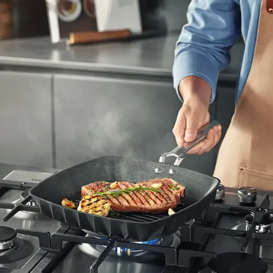 EMSAN DİAGON 28 CM GRİLL TAVA