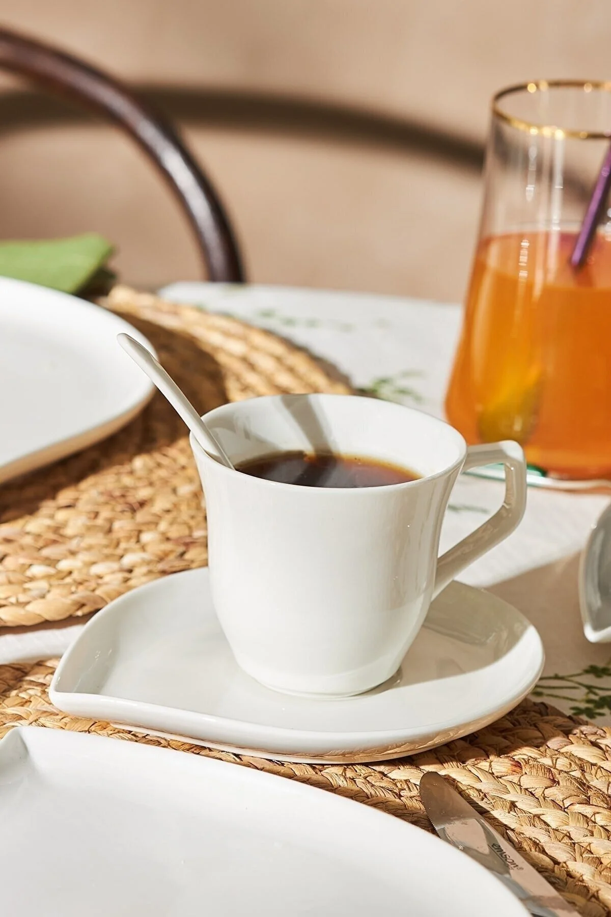 EMSAN BİANCA LEAF 32 PRÇ KAHVALTI TKM