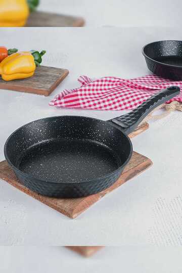 ACAR 36 DİAMANTE SİYAH 24 CM PIRLANTA TAVA