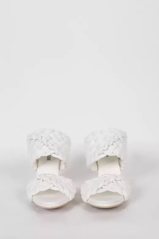 Bottega Beyaz Topuklu Terlik