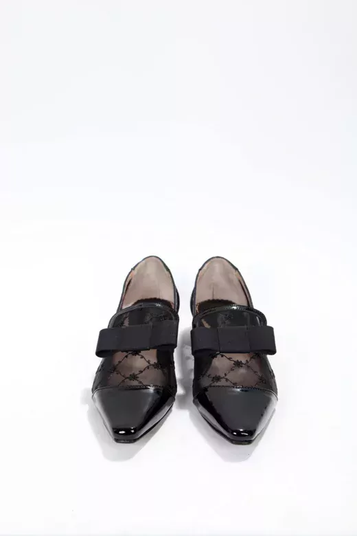 Kadın Siyah Rugan Tül Fiyonk Detaylı Ayakkabı