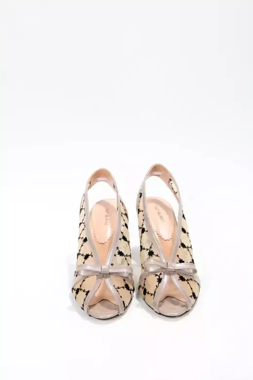 Kadın Bej Rugan Tül Toka Detaylı Ayakkabı